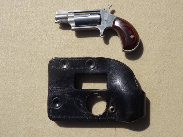 Revolvers, Revolvers, North American Arms 22MAG with holster, R 3,500.00, North American Arms 22MAG with holster, .22, Like New, South Africa, Gauteng, Centurion