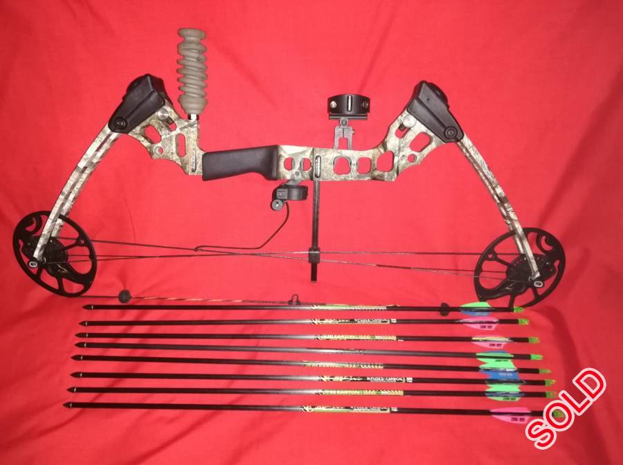 Mission Craze by Mathews , Mission Craze by Mathews complete  bow kit like new .
Ideal bow for Youth , Ladies or Everyone  ...
Very versatile bow ...
With 8 x Easton St Epic n-fused carbon arrows and release .
5 pin sight and drop away arrow rest  ...
Very nice bow bag included ...
Like new  condition  .
Ready for target shoot or hunting. 
Ata length 28 