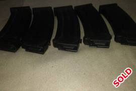 LM / GALIL,  magazines For Sale.,  For sale Magzines priced per each @R250