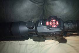 ATN X Sight 2 hd 5 - 20 , very good condition barely used
