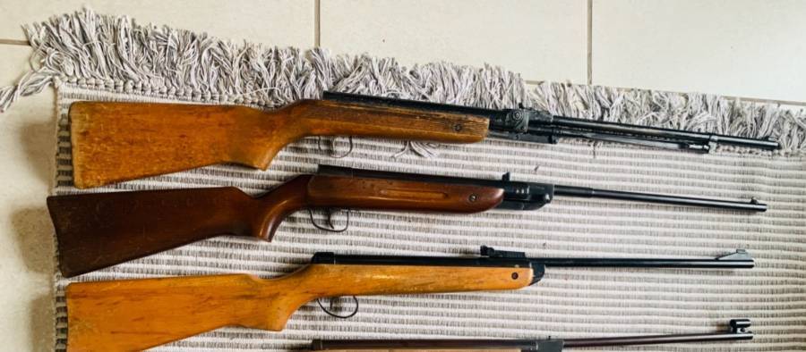 3 vintage air rifles , Three vintage air rifles for very cheap R3000 falke 70 
bsa meteor and a nice telly all origonal working condition !