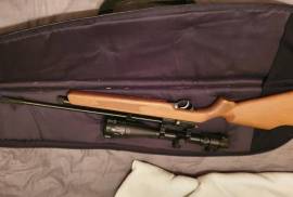 Artemis cr600w c02 rifle with loads of extras, Gun is in brand new condition , used max 4 C02 canisters.

Comes with the gun(plus all the extras and seals)

Silencer.

Magazine.

Rifle case

2x tins Pellets

4x c02 canisters

2x scopes , red dot and a 6-24x50 scope

Amd targets

Negotiable
079 091 6792 

