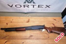 Beretta 12ga Pump action- R6000