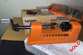 Lyman Universal Case Trimmer, Lyman Universal Case Trimmer.
Pilots included are: 22, 24, 27, 28, 30, 9mm, 35, 44, 45A
