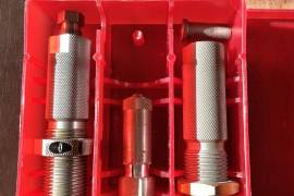 375 H&H DIES HORNADY Full Length die set, Hardly used, virtually brand new Hornady full length die set with MICROMETER seating adjuster to fine tune the perfect bullet. Contact Rob via WHATSAPP 082 935 3441 , will call back , leave a message. Can be viewed in Sandbaai Hermanus
Excluding Postage