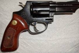 Revolvers, Revolvers, Taurus 38 Special Snub Nose, R 1,500.00, Taurus, Snub Nose, 38, Like New, South Africa, Province of the Western Cape, George