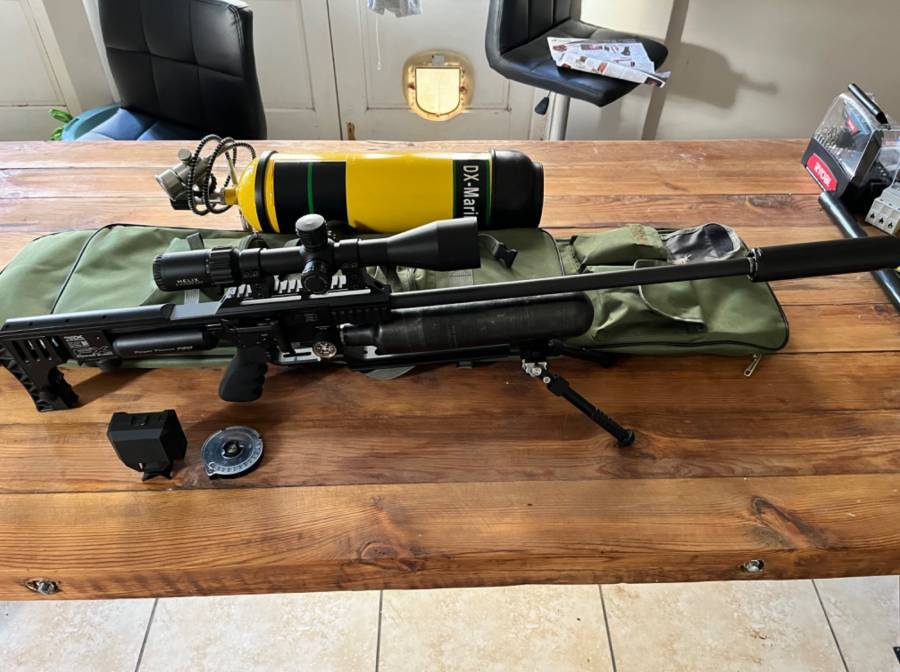 FX Impact m3, FX imoact M3 Including: 700mm barrel  800mm barrel with tensioner  Element Helix FFP 5x25 scope FX Chronograph 7L 300bar scuba tank with tefill station Silencer Bipod FX hard case Rangebag R50k for all