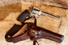 Revolvers, Revolvers, Ruger .44, R 19,000.00, Ruger, .44 Magnum, Like New, South Africa, Gauteng, Pretoria
