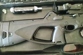Umrex Beretta CX4 , Umrex Beretta CX4 2 with red dot, not a scratch on rifle.