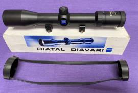 ZEISS DIAVARI ZM 1.5-6X42 T* (GERMANY) Rifle Scope, ZEISS DIAVARI ZM 1.5-6X42 T GERMANY Rifle scope

SERIAL NR. 2817448
MADE IN GERMANY
SECOND HAND
IN VERY GOOD CONDITION
COMES WITH MOUNTING UNITS 
SCOPE  IS APPROX. 33.5 CM LONG
 

No warranty , private sale !
Shipping at buyers cost and risk.
