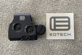 Eotech EXPS2-2, Eotech EXPS2-2 (Non-NV) With QR with original back and cards. New valued at R17800