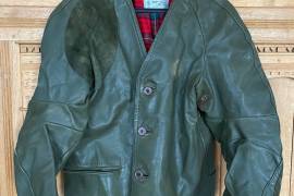 Walter Gehmann Shooting Jacket, Leather, green, , Walter Gehmann Shooting Jacket, Leather, green, vintage, approx. size L from Germany

Please see photos for condtion.

Will fit a slim person of approx. 1.80 tall.

Second hand Shipping fee R 150 with the courier guy incl. Tracking No. at buyers expense and risk.

sold as is.

private sale / no warranty
