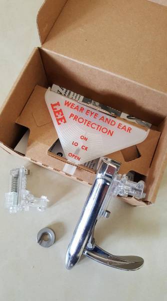 HAND PRIMING TOOL, PRIMER, Still in the box, I used it once. Large & small priming bolts; includes a No2 shell holder. I paid mid R500.
Please drop me an sms or whatsapp; I can' take calls from unknown or private numbers amd infrequently check e-mail. Thanks.