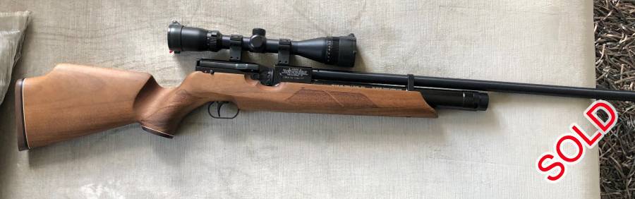 Weirauch HW100 S F.S.B 4.5mm (.177cal) FAC version, 
Comes with:
2 x 12 shot magazines
4-12x40 Scope (Adler - SA Hunter)
Valve connector to charge to rifle

Immaculate condition. 

Please note that you will require a dive cylinder to charge this PCP rifle.
I have a 10L and 15L that I would be willing to sell.
Item can be viewed in Bryanston, JHB.