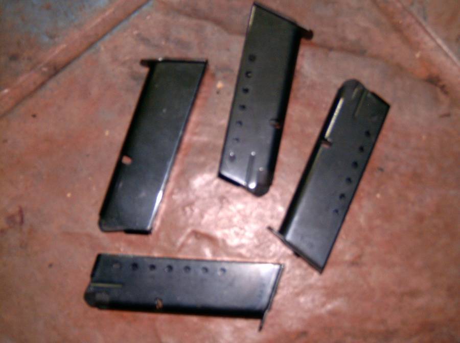 9mm mags, 9mm mags Unknown can be Astra new R500.00 Billy 0824546496 Billy Whats up or phone.