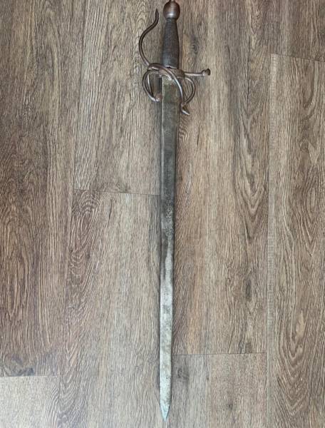 Sword old French sword , Very old French sword for sale pls whatsapp me ! 