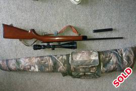 Norinco JW-15A .22LR Rimfire rifle, NORINCO JW - 15A .22 LR RIMFIRE RIFLE.10 SHOT MAZINE,SILENCER AND NIKKO Stirling 4- 16 x 50 Game King telescope....in good condition +- 200 rounds fired