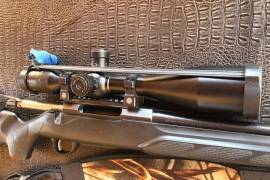 Zeiss Victory Diavari 6 - 24 x 56, Selling Zeiss Victory Diavari with Nightforce Ultra Light mounts.
43 Reticle (Milldot)