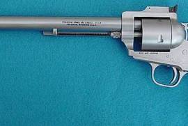 Wanted: Freedom Arms .22lr revolver, Looking for a Freedom Arms revolver in .22lr

Rickus
082 296 4155
Pta