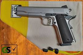GunSleeve - Pistol Sleeve , R 195.00