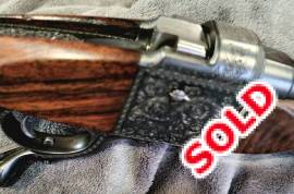 Wesley Richards, Falling Block ,Take Down, WR .303 British Falling Block
Under Lever, Breech Loading Single Action. Take Down and cased. In great condition.