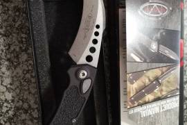 Microtech autohawk, 2019 sees the rebirth of the classic Hawk push-button automatic knife. Originally released in 1996, this knife revisits the classic folder with updated aesthetic features redesigned for a sleeker finish and increased functionality. Streamlined Karambit blade and automatic firing mechanism make for a sturdy and modernized take on this iconic piece. Excellent ergonomics, a carbide glass breaker, and jimping right where you need it are readily apparent at first sight. But, it's the incredible design of the spine, tight tolerances, and industry-leading action that you can't see that make all the difference. This knife is simply amazing.