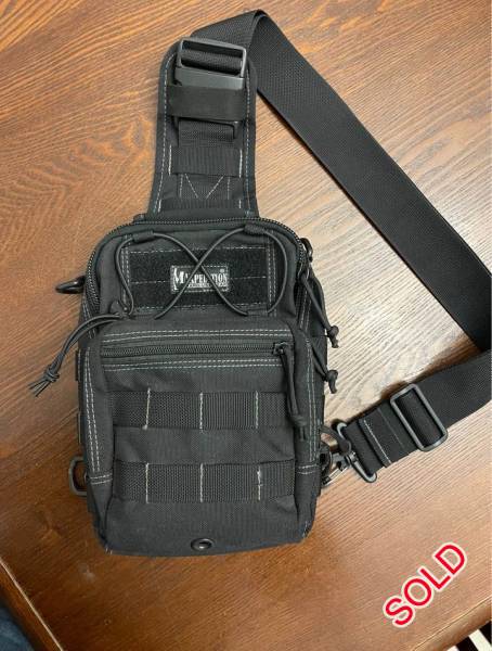 Maxpedition Remora Gearslinger, An ORIGINAL Maxpedition Remora Gearslinger EDC bag. Best bag u will every have. I have 3. Not using this one. 1 year old, been used 3 time, in brand new condition. Maxpedition Hard-Use Gear, Proven, trusted, preferred worldwide.