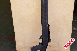 Hunt Group M.A.T M13 6+1 ,12 Gau, AWESOME SEMI AUTO SHOTGUN 6+1 SHELLS ITS IN BRANDNEW CONDITION
 