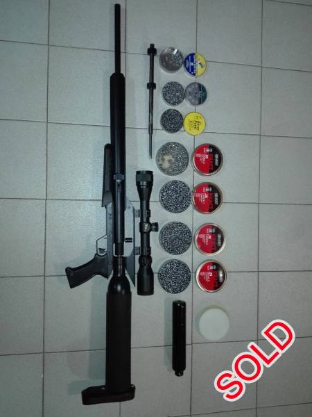 Airforce R0001, Airforce Talon ss for sale with all extras shown.

- Standard .177  barrel
- Walther .20 barrel
- Scope:  Tasco Golden Antler
- Ammo as in photo
- with silencer for .20 barrel

Contact Cois at 082 944 0454