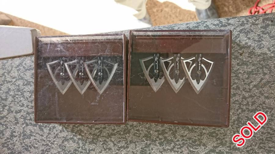 Broadheads for sale, Hi I have 24 x 315gr Ashby heads, left helical
and 18 x 315gr ashby heads right helical for sale.
Also 6 x 125gr silverflame broadheads, large cutting diameter.

Make offers

Contact me on 0720481914 or john@easterncapebowhunting.com