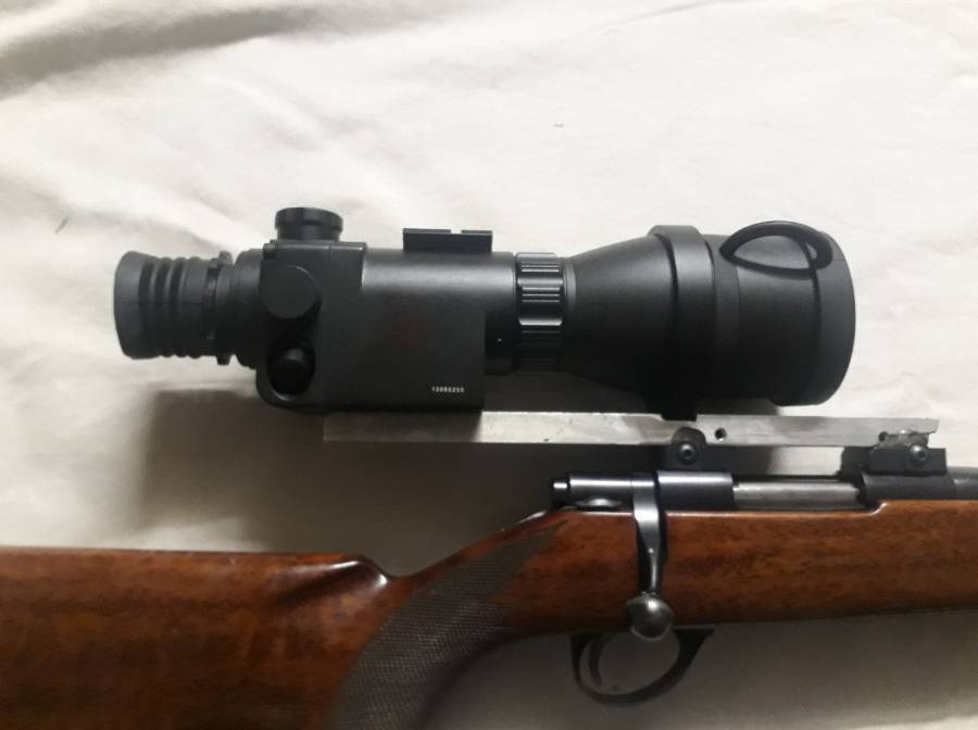 ATN MK390 nightvision rifle scope, ATN MK390 Photon nightvision scope for sale, excellent condition like new, with IR
and bag.