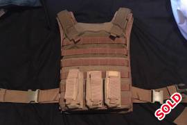 FLYYE FAST ATTACK PLATE CARRIER GEN 1 MOLLE COYOTE, Item: FLYYE FAST ATTACK PLATE CARRIER GEN 1 MOLLE COYOTE BROWN
Age: 1 Year in storage.
Price: R1000
Warranty: Nope.
Packaging: Will get something.
Condition: Good.
Location: Derdepark.
Reason: Require a smaller size.
Shipping: Yes. Your cost and risk.
Collection: Yes.
Link: https://www.military1st.co.uk/fy-vt-m001-cb-flyye-fast-attack-plate-carrier-gen-1-molle-coyote-brown.html

NOTE: This is just the carrier. It does not include the plates used to stop bullets.