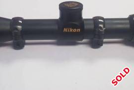 Excellent condition riflescope with rings, Nikon Monarch 3 
2.5 - 10 x 42 Matte NP
2 z Weaver scope rings
2x steel scope rings
scope in exceilent conditiion. 
Reason for sell:  Purchased scope for extreme long range shooting.
 