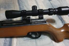 Artemis CO2 .22cal Air rifle, Artemis CO2 air rifle for sale.  3-7 x 32 Rhino scope.  8 shot mag.  Some CO2 cannisters. Make me a offer.