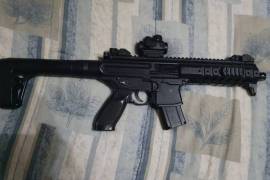 Sig Sauer MPX CO2 .177, MPX CO2 air rifle.  30 shot mag.  Optics.  CO2 cannisters incl.