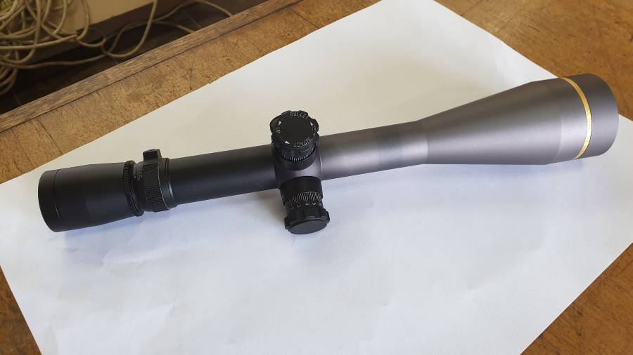 Leupold VX 3, Leupold VX3 in good used condition dual coulor black to metalic. MOA with Elevation and windage turrets.