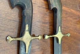Origonal African Kukri and other items , Very scarce African 100% origonal artifacts pls WhatsApp me for details ! 
