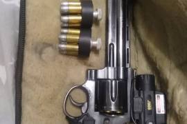 Revolvers, Revolvers, Mr, R 15,000.00, Taurus, 44Mag, 44 , Good, South Africa, Mpumalanga, White River