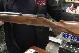 Mauser M03 30-06, Brand new Mauser M03 30-06. Licensed but still at dealer. Amazing Rifle with interchangable barrels. 