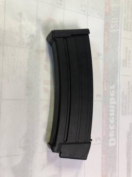 LM/GALIL  POLYMER MAGAZINES FOR SALE, LM/GALIL POLYMER  MAGAZINES FOR SALE AT R200.00 EACH.
20 AVAILABLE
EXCLUDING POSTAGE