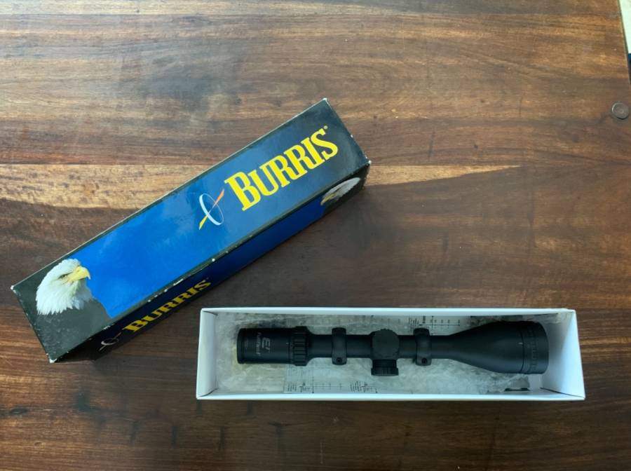 Burris Fullfield E1, R6000
Burris Fullfield E1 4.5-14x42. 
Scope was hardly used. Still in its original packaging and is in a spotless condition. The Scope has a Ballistic Plex E1 reticle in. The Scope also comes with Mounting Rings included and ready to use.
FOR MORE INFORMATION CONTACT 
0716092868