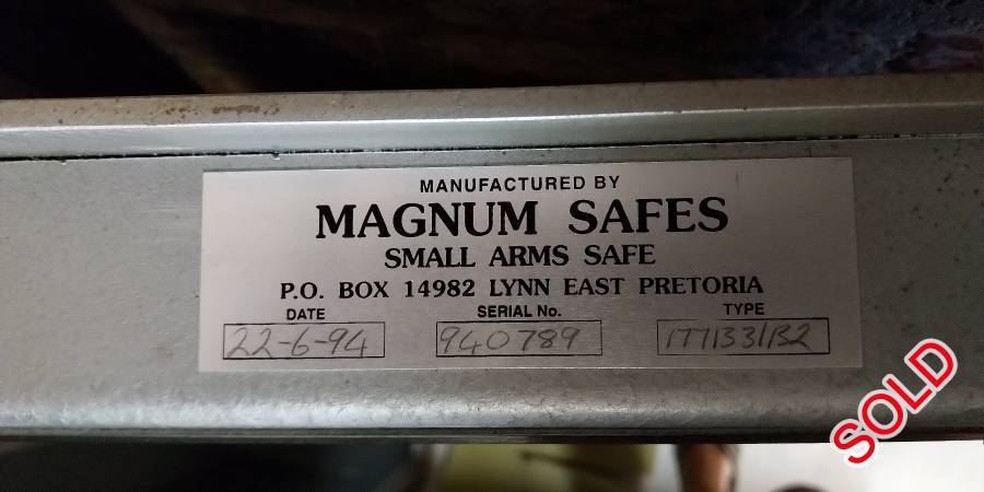 Magnum Gun Safe, Magnum Gun Safe for 3 rifles. With shelves for ammo and documents. Urgent sale due to emigration.