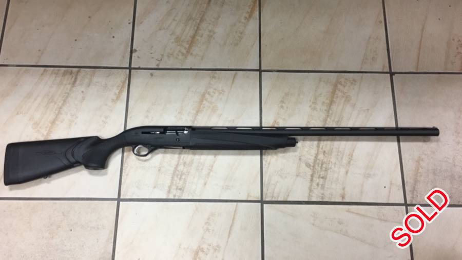 Beretta A400 Lite Synthetic kickoff system, For sale Beretta A400 Lite Synthetic with kickoff system. Comes with extended mag tube as well, wuth the beretta case and chokes.

call me on:
0628736197