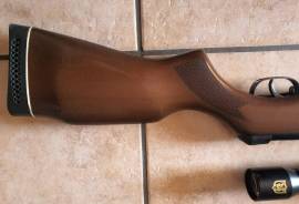 Gamo CF-30 Air Rifle Including Nikko Sterling Scop, Gamo CF-30 Air Rifle 
CAL 4.5 (.177)
Underlever
Solid Barrel 

Including:
Nikko Sterling Gold Crown Air King SCOPE
2-7X32AO
Retail: R1500

Both in excellent condition.
Gamo CF-30 Main Spring replaced with competion spring for better accuracy from 10m to 20m.