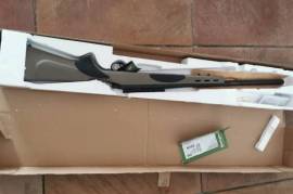 Brand new Remington 700 sps tactical , The Remington 700 sps tactical threaded barrel is brand new only selling at that price due to financiall reason 
contact 
Josh 
0648301950 