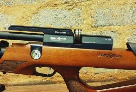 Brocock bantam , Very well looked after gun 
Has xtra regulator on 
custom silencer 
Contact me on watsap at : 071 616 3188