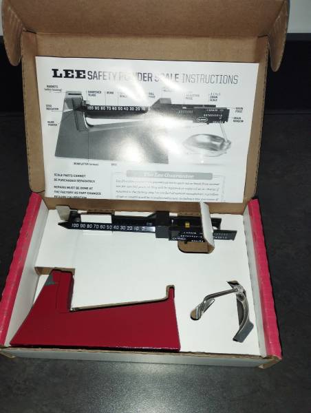Lee reloading safety powder scale , Lee reloading safety powder scale for sale 