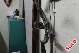Hoyt vector turbo for sale, PRICE DROP R5000 Hi, have a hoyt vector turbo for sale. 80 lbs right hand, in mint condition  Draw length adjustable. Comes with sight and bow bag . New string. Contact me on 0720481914 or john_ayliff@yahoo.com 
