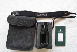 Swarovski Binoculars, Model EL 8.5 x 42 WB in custom made leather case.  As new.  Hardly been used.  Comes with original strap.
 
