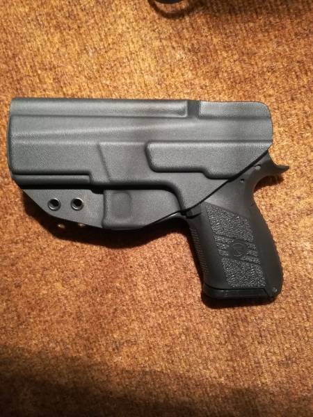 Quantum Carry Chameleon IWB Kydex Holster, Quantum Carry Chameleon IWB Kydex Holster for sale. Fits CZ75 duty Gen 2. Normal selling R890.00. Selling for R700.00.
Call/Whatsapp 072 786 6522